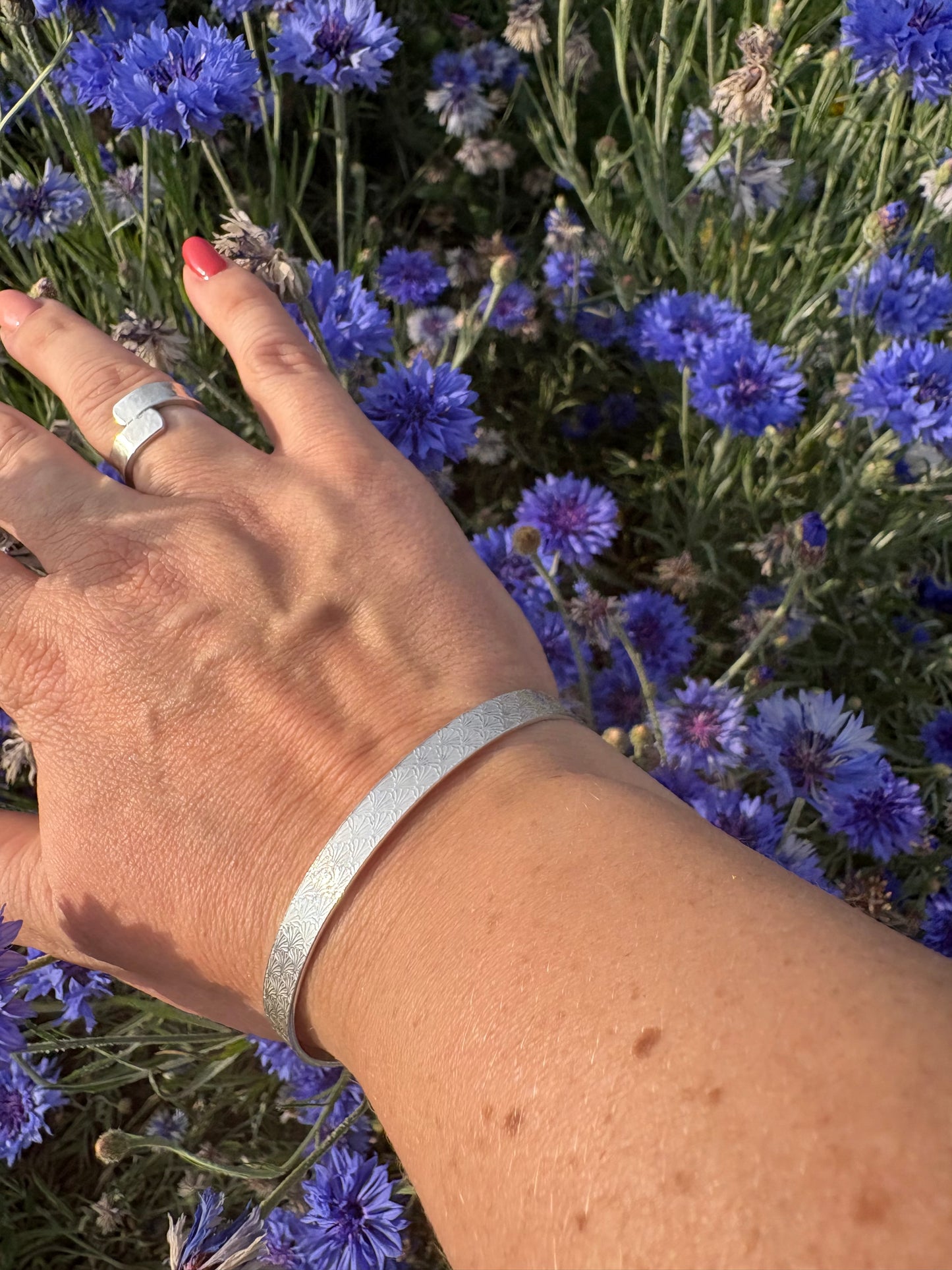 Seashell Print Torque Cuff Bangle