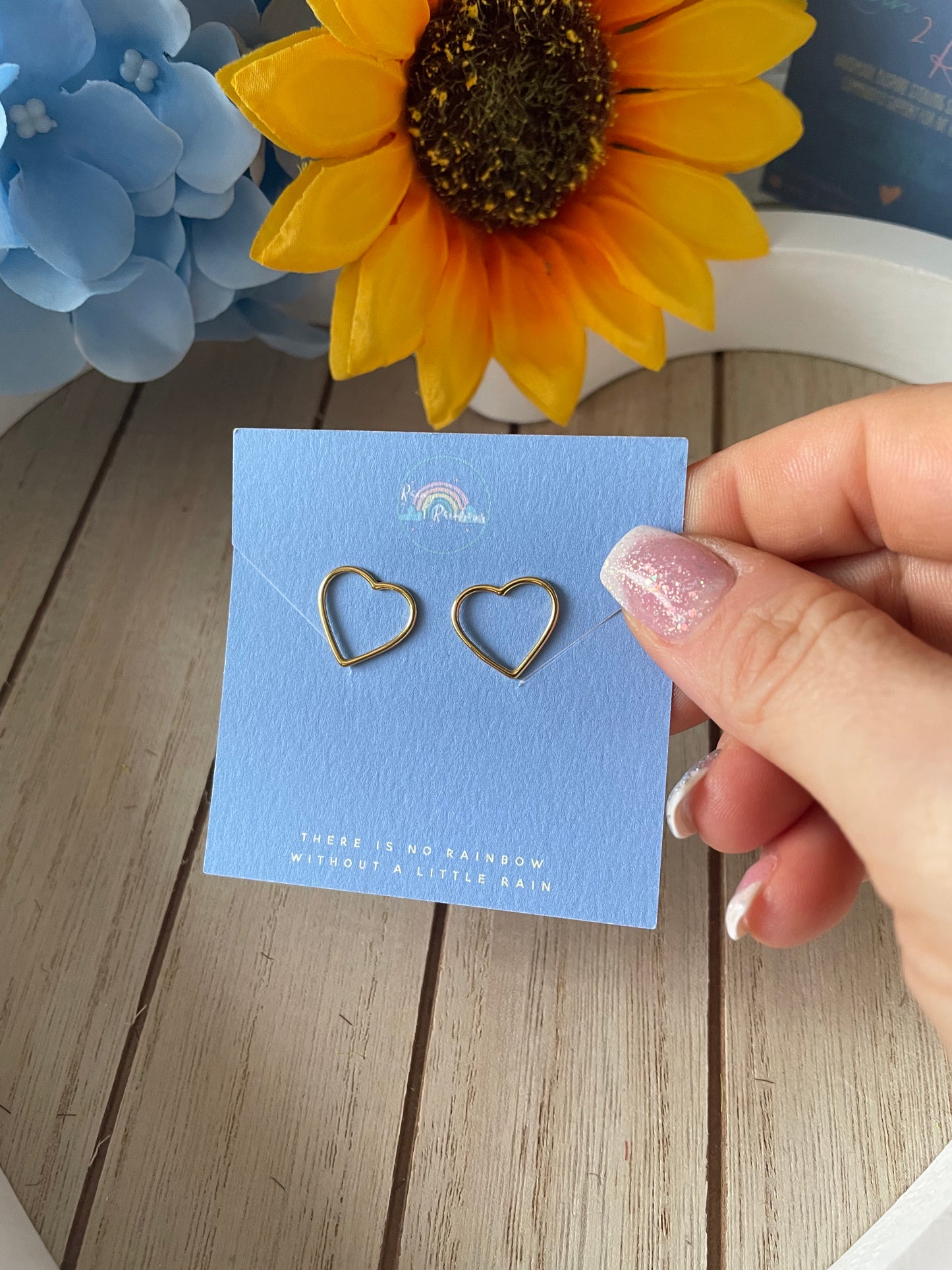 Gold Wire Heart Studs